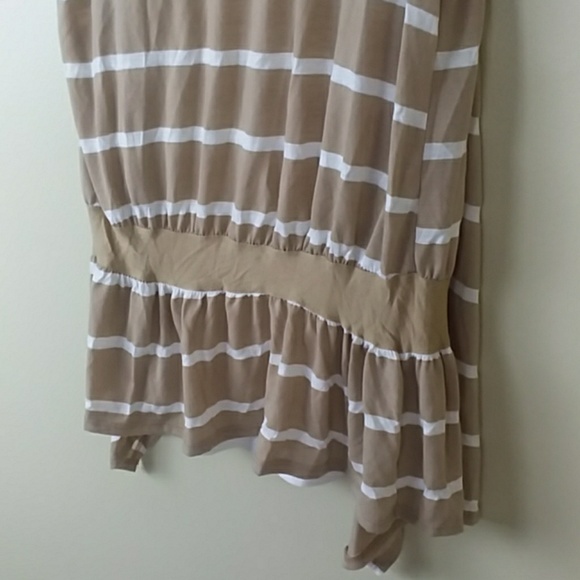 Tan White Striped Flowy Vest - Picture 5 of 6